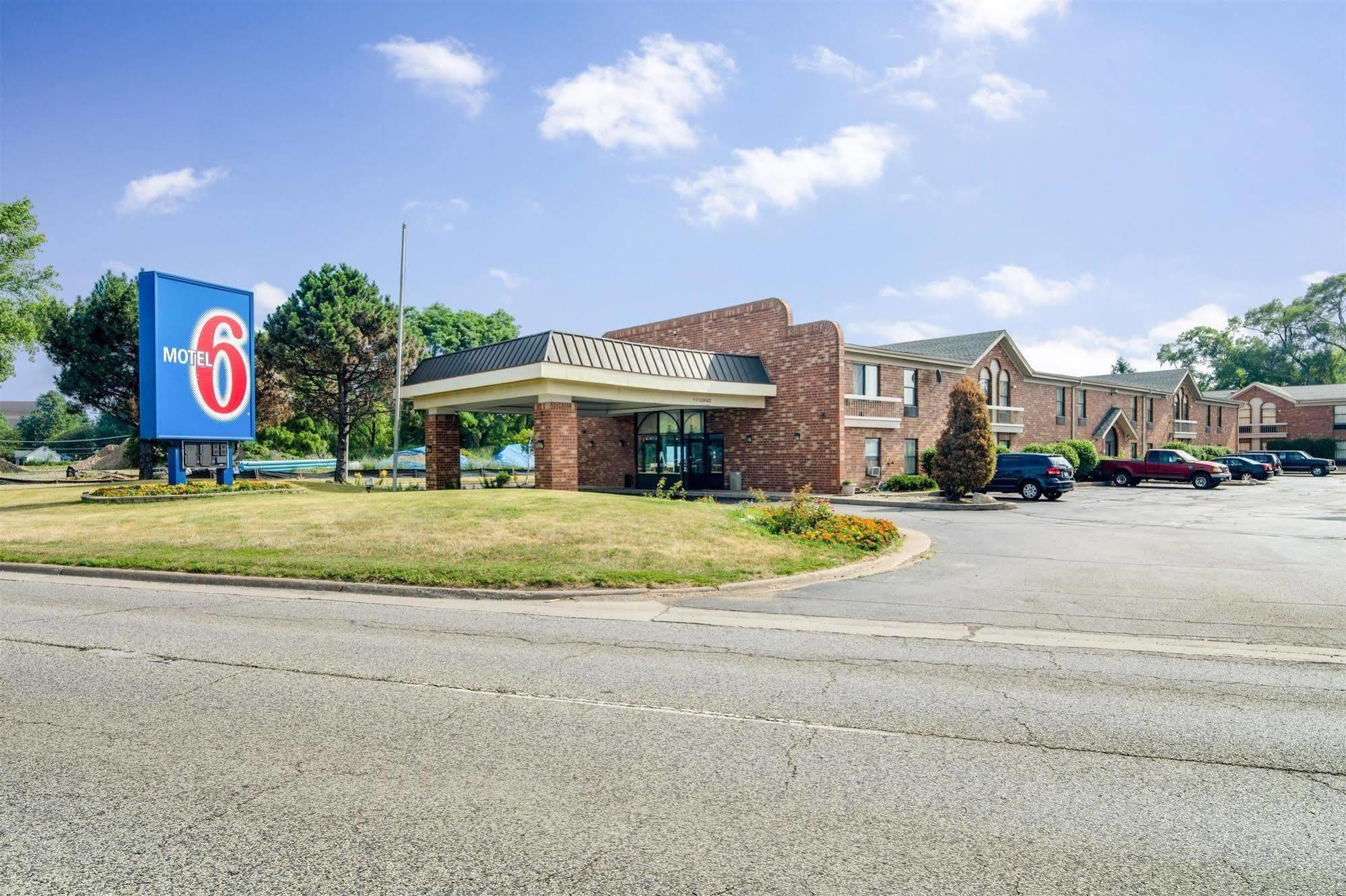 Hotel 6-waukegan, Il Waukegan